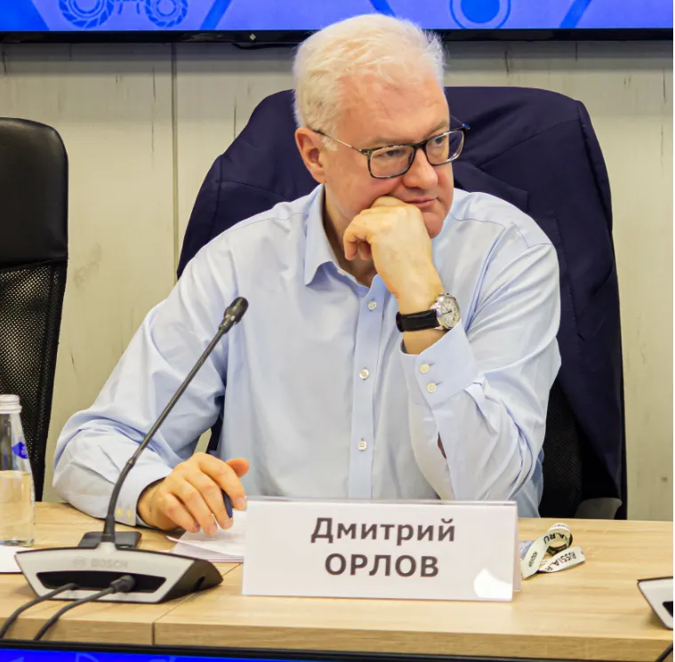 АСТ на форуме «Россия»: вопросы агропромышленного комплекса обсудили отраслевые эксперты и чиновники